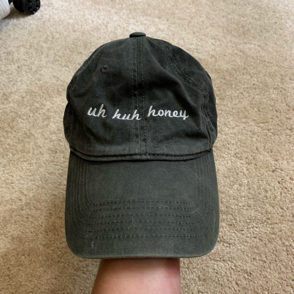 Uh Huh Honey hat